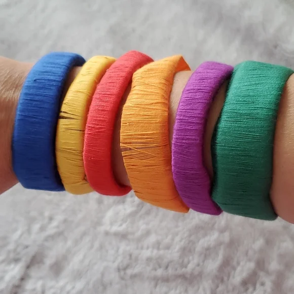 3/10 Handmade Bangle Bundle - Picture 2 of 14